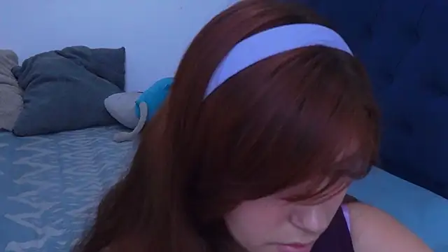 AliciaBasch online show from 11/01/25, 02:51