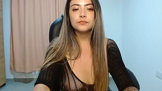 Snapshot of _sweet_rachel chatting on 12/18/24, 03:37 sweet rachel online show from 12/18/24, 03:37
