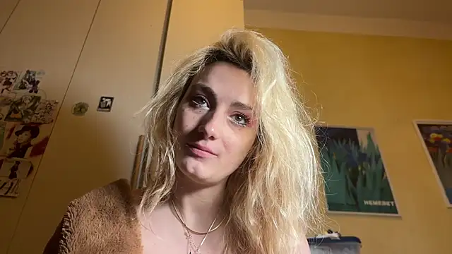 Monicbabe online show from 11/13/25, 12:03