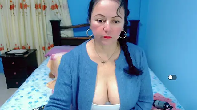 Lily Benet1 online show from 01/09/26, 12:39