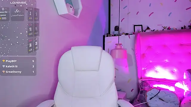  cloe martinez online show from 03/22/25, 12:06