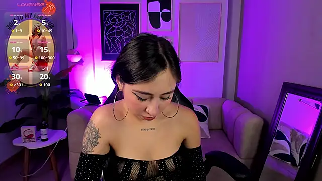  cloe martinez online show from 10/13/25, 02:13