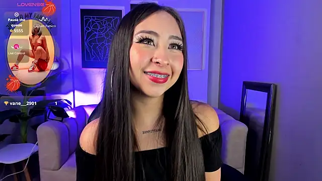  cloe martinez online show from 10/15/25, 03:05