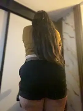 Natalia Cleark09 online show from 12/13/25, 08:04