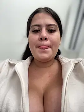 Natalia Cleark09 online show from 04/04/26, 03:07