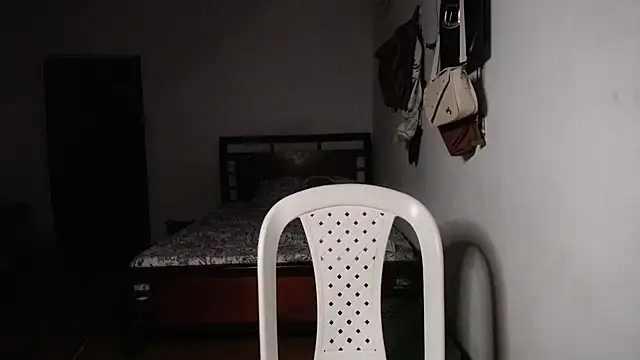 Snapshot of foxysweet09 chatting on 12/22/24, 08:05 foxysweet09 online show from 12/22/24, 08:05