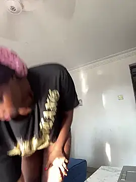 Snapshot of t-Booty_risky_ chatting on 02/28/25, 02:09 t-Booty risky  online show from 02/28/25, 02:09