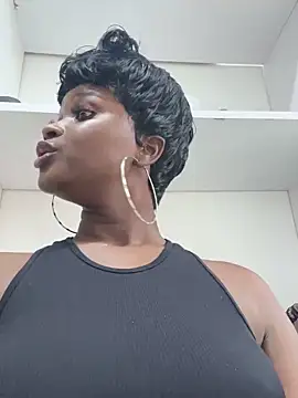 Snapshot of t-Booty_risky_ chatting on 09/10/25, 03:00 t-Booty risky  online show from 09/10/25, 03:00