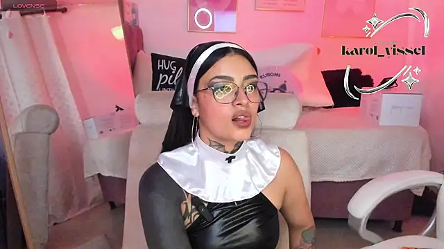 Hinataw33d01 online show from 10/31/25, 04:31