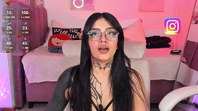 Hinataw33d01 online show from 11/12/25, 01:21