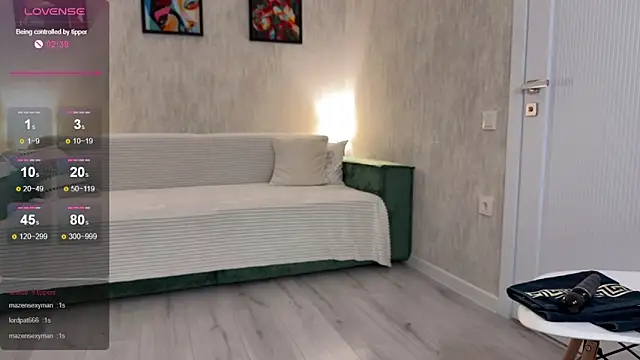 Monika Taylor17 online show from 12/15/24, 06:04