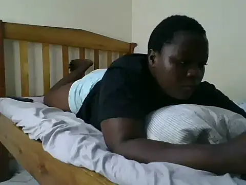 Horny wifey254 online show from 07/08/26, 07:31