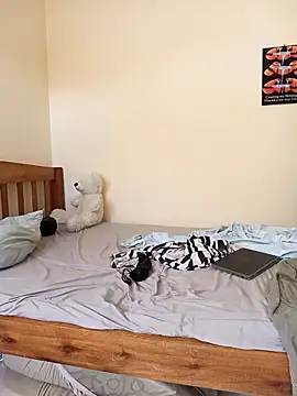 Horny wifey254 online show from 12/15/25, 12:55