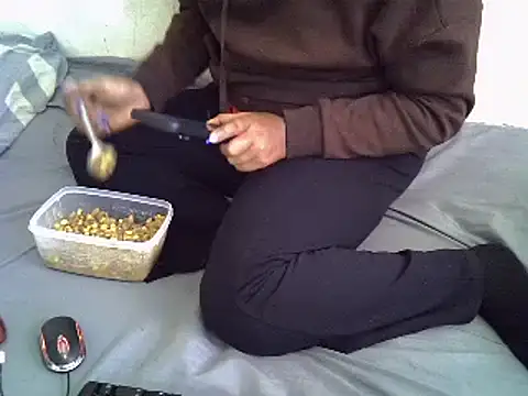 Snapshot of Crystal__Gee chatting on 02/26/25, 07:02 Crystal  Gee online show from 02/26/25, 07:02