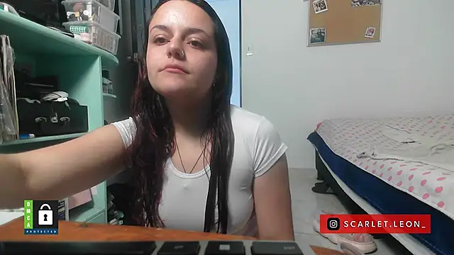 Scarletleon77 online show from 11/12/25, 02:32