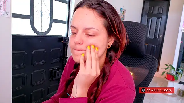 Scarletleon77 online show from 07/14/26, 03:40