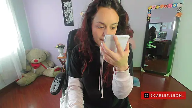 Scarletleon77 online show from 03/11/25, 03:34