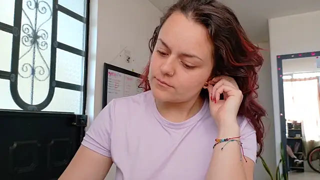 Scarletleon77 online show from 05/11/26, 04:04