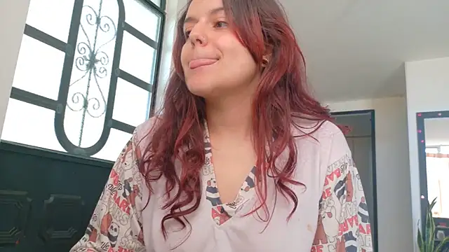 Scarletleon77 online show from 05/20/26, 02:25