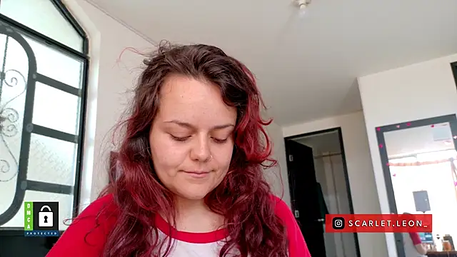 Scarletleon77 online show from 04/28/26, 02:21