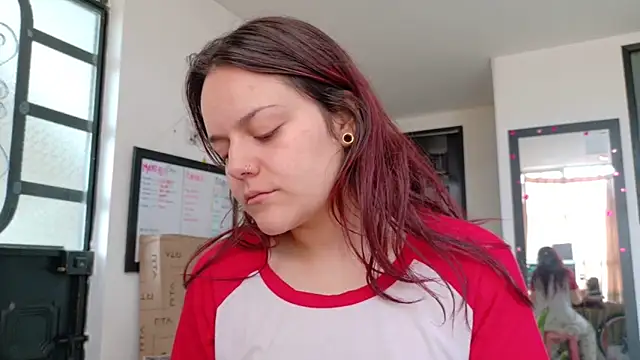 Scarletleon77 online show from 05/07/26, 02:42