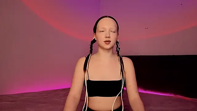 ShannaGate online show from 01/14/25, 03:22