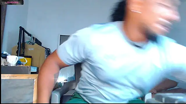 yosoy enzo2020 online show from 03/12/25, 11:44