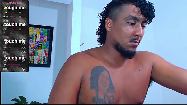 yosoy enzo2020 online show from 03/21/25, 04:40