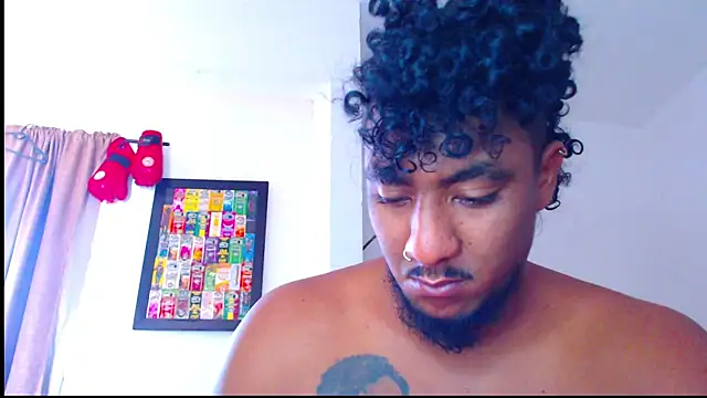 yosoy enzo2020 online show from 03/22/25, 01:52