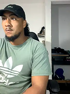 yosoy enzo2020 online show from 10/15/25, 03:16