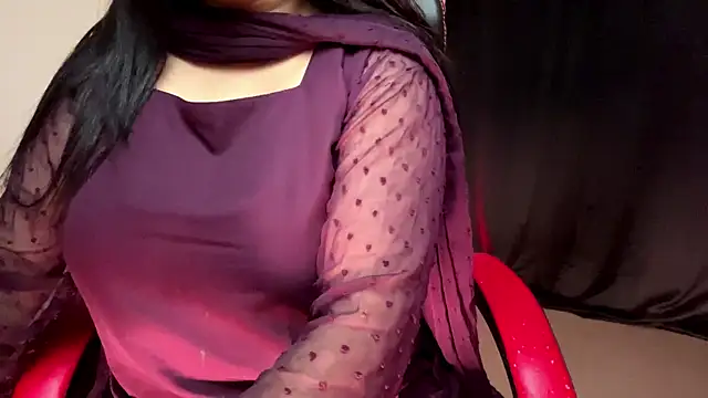 Snapshot of tigress_kashish chatting on 09/08/25, 07:24 tigress kashish online show from 09/08/25, 07:24
