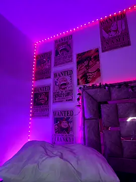 Snapshot of Hot_sophie_ chatting on 10/04/25, 04:25 Hot sophie  online show from 10/04/25, 04:25