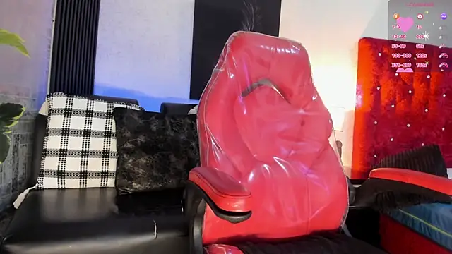 paulinasaeEnz online show from 03/06/26, 01:39