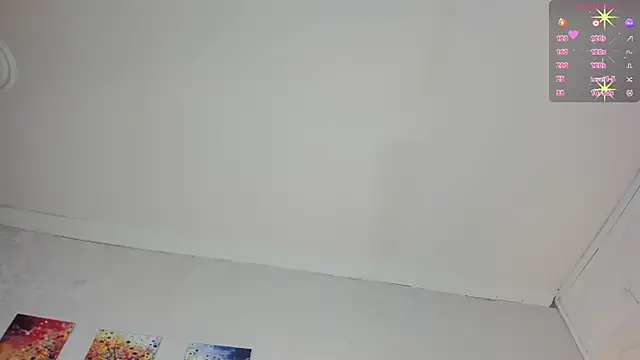 Snapshot of paulinasaeEnz chatting on 06/21/26, 01:17 paulinasaeEnz online show from 06/21/26, 01:17