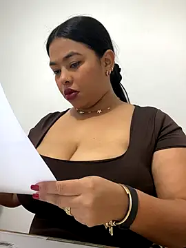 PUSHYLATE online show from 12/03/25, 02:16