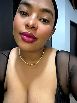 PUSHYLATE online show from 11/05/25, 01:20