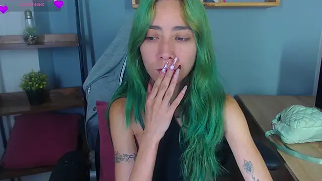 Erika Stevens online show from 09/14/25, 04:40