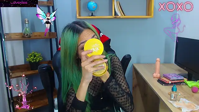 Erika Stevens online show from 10/28/25, 12:00