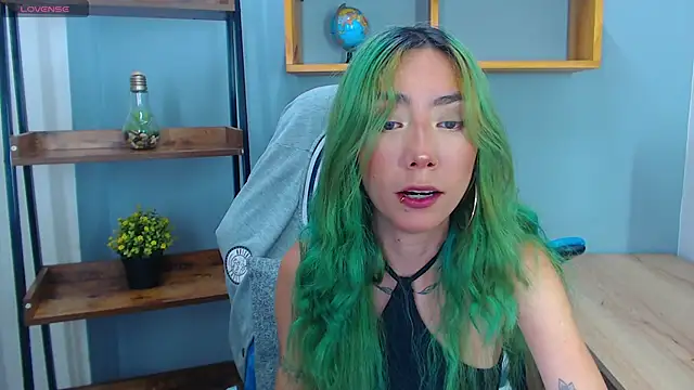 Erika Stevens online show from 10/09/25, 11:38