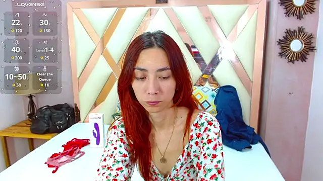 Erika Stevens online show from 02/25/25, 03:53