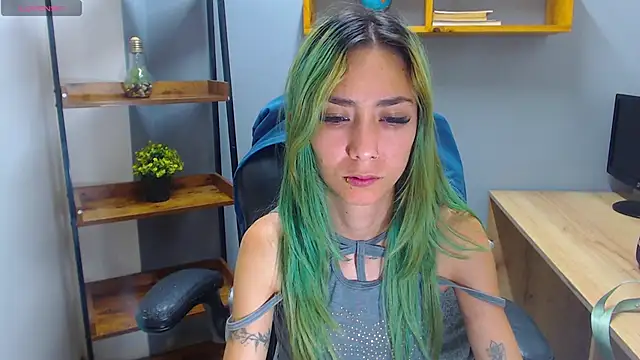 Erika Stevens online show from 11/08/25, 12:14