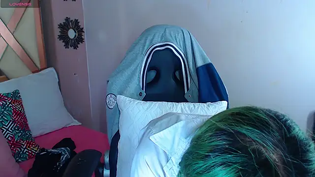 Erika Stevens online show from 09/27/25, 12:39