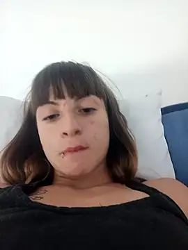 Cristina02 online show from 05/08/26, 04:00