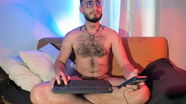 axel giracr online show from 03/16/26, 08:55