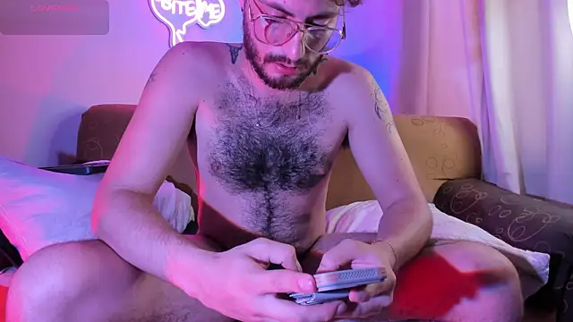 axel giracr online show from 12/17/25, 08:14