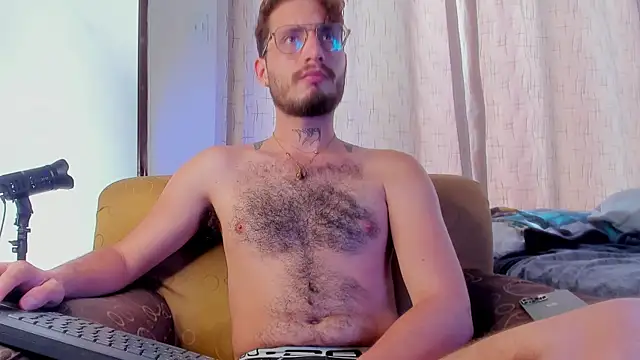 axel giracr online show from 03/13/25, 07:17