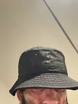 Sluckkkbigdk online show from 04/02/26, 10:33