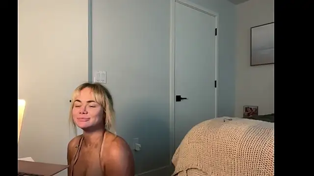 ElenaErickson online show from 06/14/26, 02:19