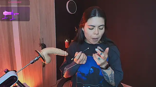  WednesdayFriday  online show from 11/13/25, 06:45