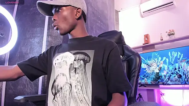 Snapshot of JacksonMuller_ chatting on 12/03/25, 01:54 JacksonMuller online show from 12/03/25, 01:54